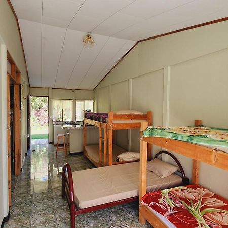 Hospedajes Richie Eco Camp Providencia Exterior foto